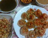 A picture of step 8 of Gol gappay 😋👍.