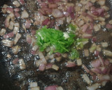 Foto del paso 3 de la receta: Arroz con marisco 2