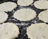 A picture of step 5 of Cheesy Mini Pizza (No Fire).