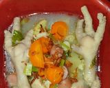 Foto langkah ke 12 dari resep Sop Sayur Ceker Ayam.