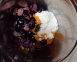 A picture of step 1 of Blueberry & mango immune boosting smoothie.