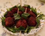 A picture of step 5 of Chicken Thai Balls.