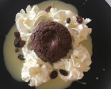 Foto del paso 7 de la receta: Coulant de chocolate 🍫 con  nata montada