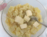 Foto del paso 3 de la receta: Puré de patatas fácil y cremoso