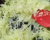 A picture of step 4 of Papaya Halwa.