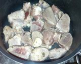 Foto del paso 5 de la receta: Estofado de cerdo en rodajas