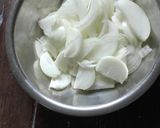 Foto del paso 2 de la receta: Bifes a la criolla (con poca sal)