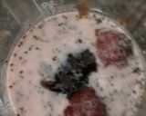 Foto del paso 2 de la receta: Yogur frutado con chía 😁😂
