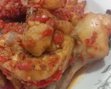 Foto langkah ke 6 dari resep Ayam Goreng dan Kentang Balado.