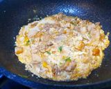 รูปขั้นตอนการทำที่ 4 ของ Oyakodon ข้าวหน้าไก่กับไข่สไตล์ญี่ปุ่น 親子丼