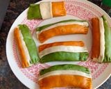 A picture of step 9 of Tricolour crispy pockets with tricolour filling.