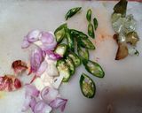 Foto langkah ke 2 dari resep Tumis Picung.