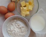 A picture of step 1 of Eclairs.