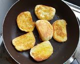 Foto langkah ke 4 dari resep Garlic Bread Teflon Mudah.