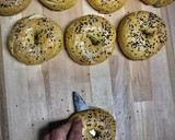 Foto del paso 14 de la receta: Hamburguesas de atún caseras con bagels caseros