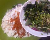 A picture of step 4 of Cabbage capsicum pakoda.