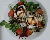 Foto del paso 1 de la receta: Ensalada con rulo de queso a la plancha