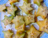 A picture of step 1 of Star Fruit (Pickle).