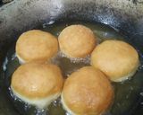 Foto langkah ke 4 dari resep Donat empuk anti ribet.