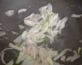 चिकन बिर्याणी (chicken birayni recipe in marathi) रेसिपी स्टेप 2 फोटो 