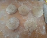 Teljes kiőrlésű töltött croissant recept fázis 2 fotója