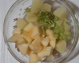 Foto del paso 3 de la receta: Ensalada de papa y manzana