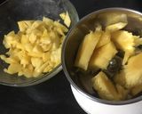 पाइनएप्पल शीरा (हलवा) (Pineapple sheer recipe in Hindi) रेसिपी चरण 2 फोटो