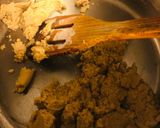 A picture of step 1 of Gud Papdi.