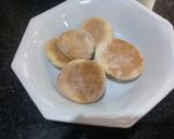 A picture of step 5 of Mandarin sorbet, Vanilla biscuit with apple syrup and lemon zest.