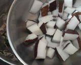 A picture of step 2 of Rajma gravy.