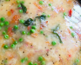 A picture of step 1 of Rava upma.