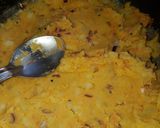 A picture of step 3 of Aalu ka paratha.