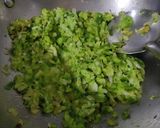 A picture of step 3 of Pav bhaji.