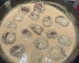 A picture of step 6 of Swedish Meatballs.