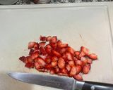 Foto del paso 2 de la receta: Cóctel Fresa Smirnof 🧑🏻‍🍳