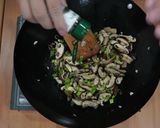 奶油蒜香炒香菇的食譜步驟13照片