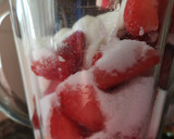 Foto del paso 1 de la receta: Helado de fresa