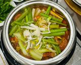 Hình bước làm 4 của món Lẩu Thái Chua Cay