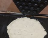 Foto langkah ke 2 dari resep Egg waffle.