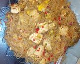 Foto langkah ke 4 dari resep Tumis bihun tahu.. 🍝.