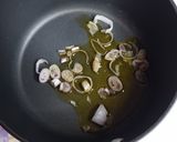 Foto del passaggio 3 della ricetta Risotto al cavolo nero