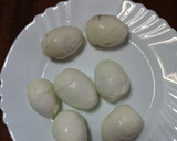Foto del paso 4 de la receta: Huevos rellenos de verdura, ensangrentados 🕸️☠️👻