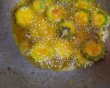 কুরকুরে করলা ভাজা (kurkure korola bhaja recipe in Bengali) রেসিপির ধাপ 2 ছবি