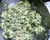 A picture of step 2 of Sunflower potato paratha.
