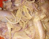 Foto langkah ke 1 dari resep Farrouj Meshwi (Ayam Panggang Arab ala Teflon).