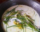 Foto langkah ke 3 dari resep Gulai ikan daun bawang.