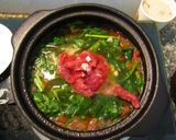 Hình bước làm 3 của món Canh cần tây thịt bò