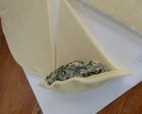 A picture of step 2 of Sweet potato with dhania and spinach and onion puff pastry's baked in the Cookswell jiko.