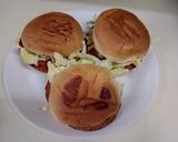 Gambar langkah 6 resipi Burger PKP 🍔.