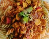 Foto del paso 4 de la receta: Fusillis mixtos en salsa de palmitos